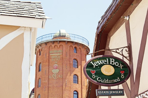 img_6964_resized_logo